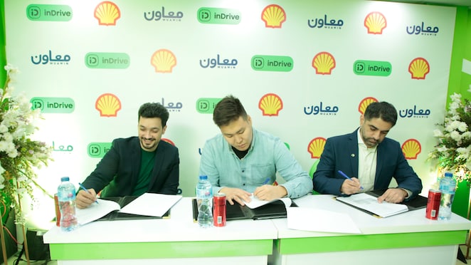Syed Hashim Ali (Co-Founder, Muawin), Afanasiy Petrov (Business Development Manager South Asia, inDrive), Syed Saad (District Sales Manager, Shell Pakistan)