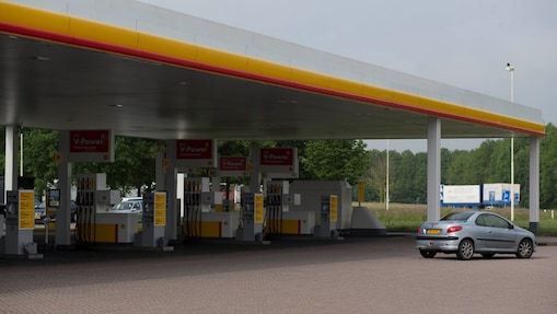 Shell fuel station