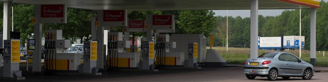 Shell fuel station